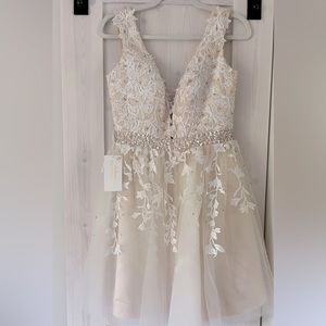 Wedding reception dress/prom dress
